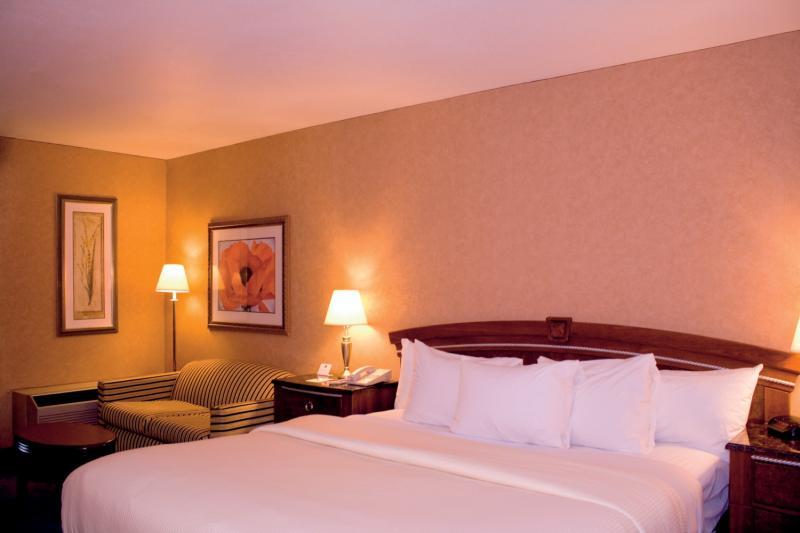 Clarion Inn Conference Center Modesto Pokój zdjęcie