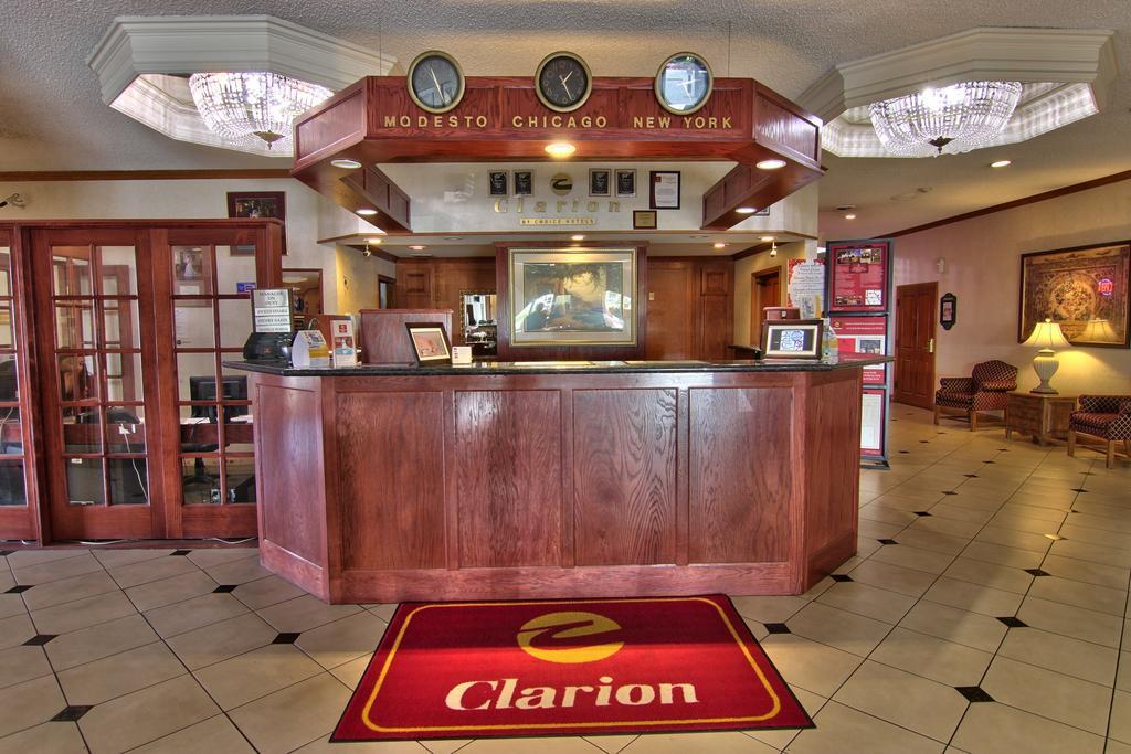 Clarion Inn Conference Center Modesto Zewnętrze zdjęcie