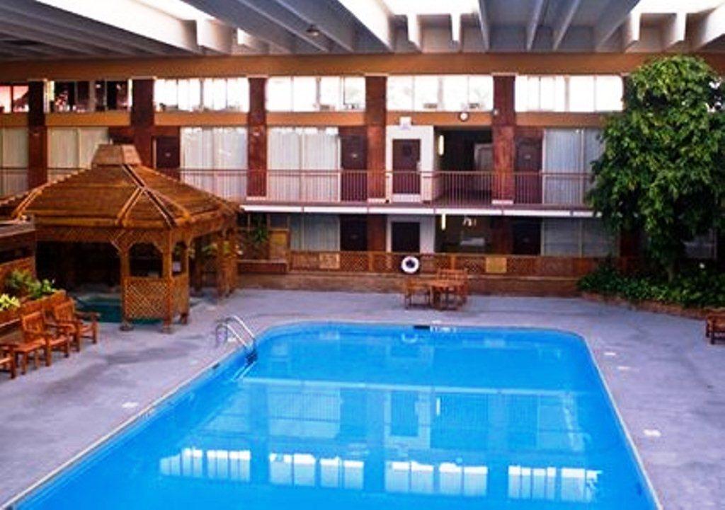 Clarion Inn Conference Center Modesto Udogodnienia zdjęcie